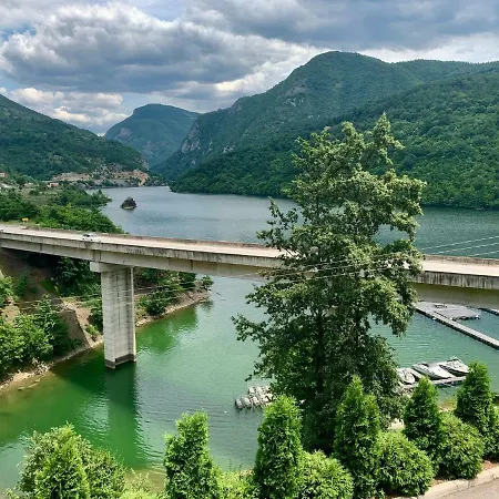 Gasthuis Panorama Hrasno Donje
